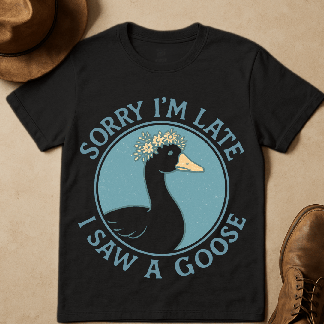 GOOSE CROWN BADGE T-SHIRT