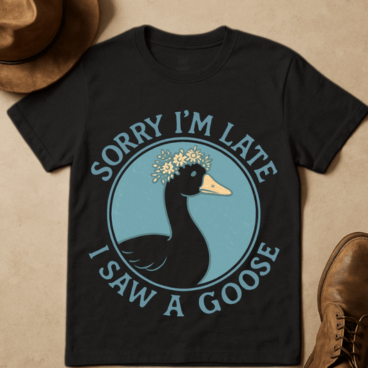 GOOSE CROWN BADGE T-SHIRT