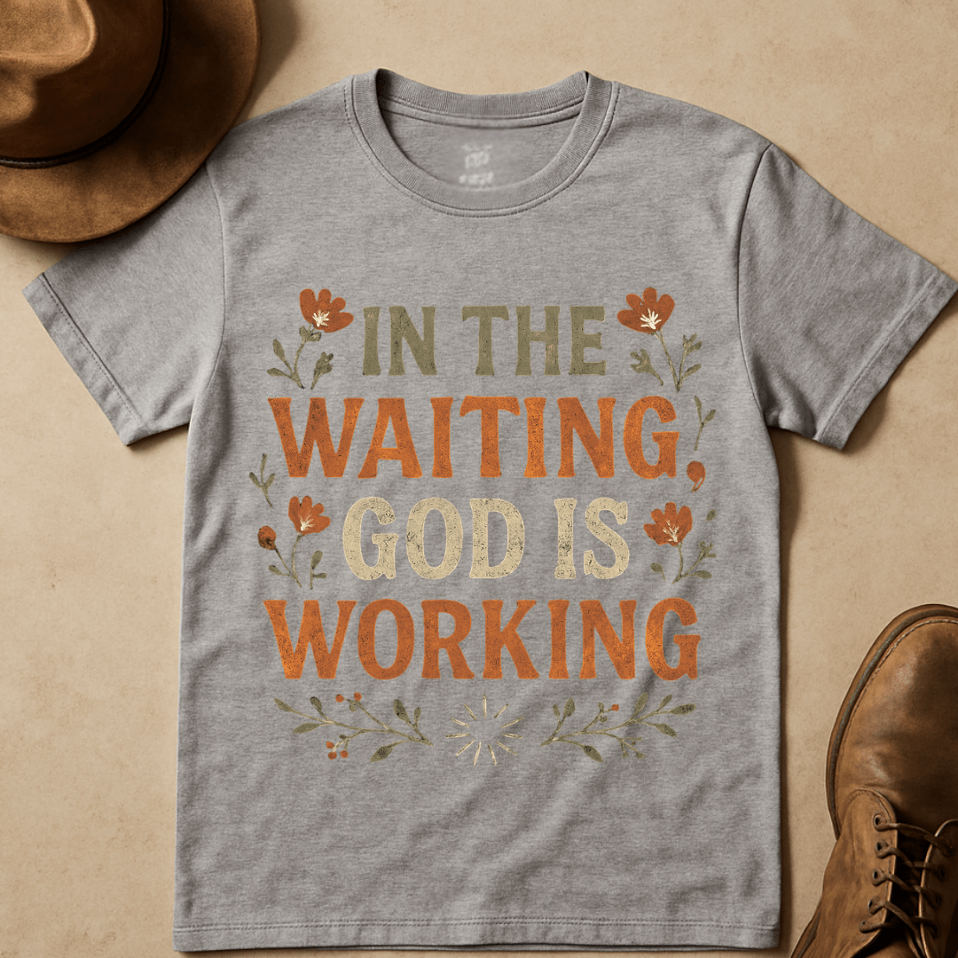 HANDDRAWN FLORALS T-SHIRT