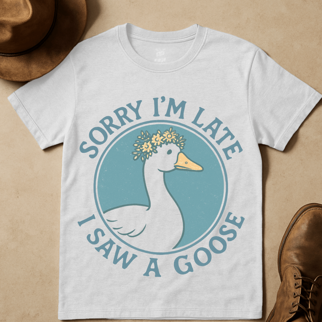 GOOSE CROWN BADGE T-SHIRT