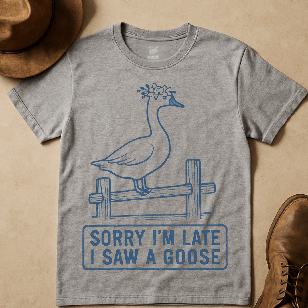 GOOSE WITH FLORAL CROWN T-SHIRT