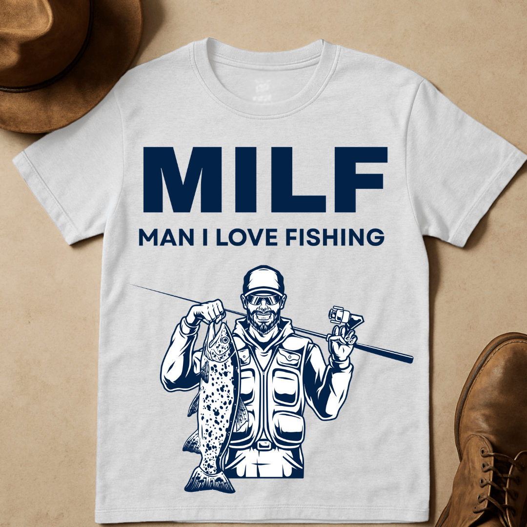 MAN I LOVE FISHING T-SHIRT
