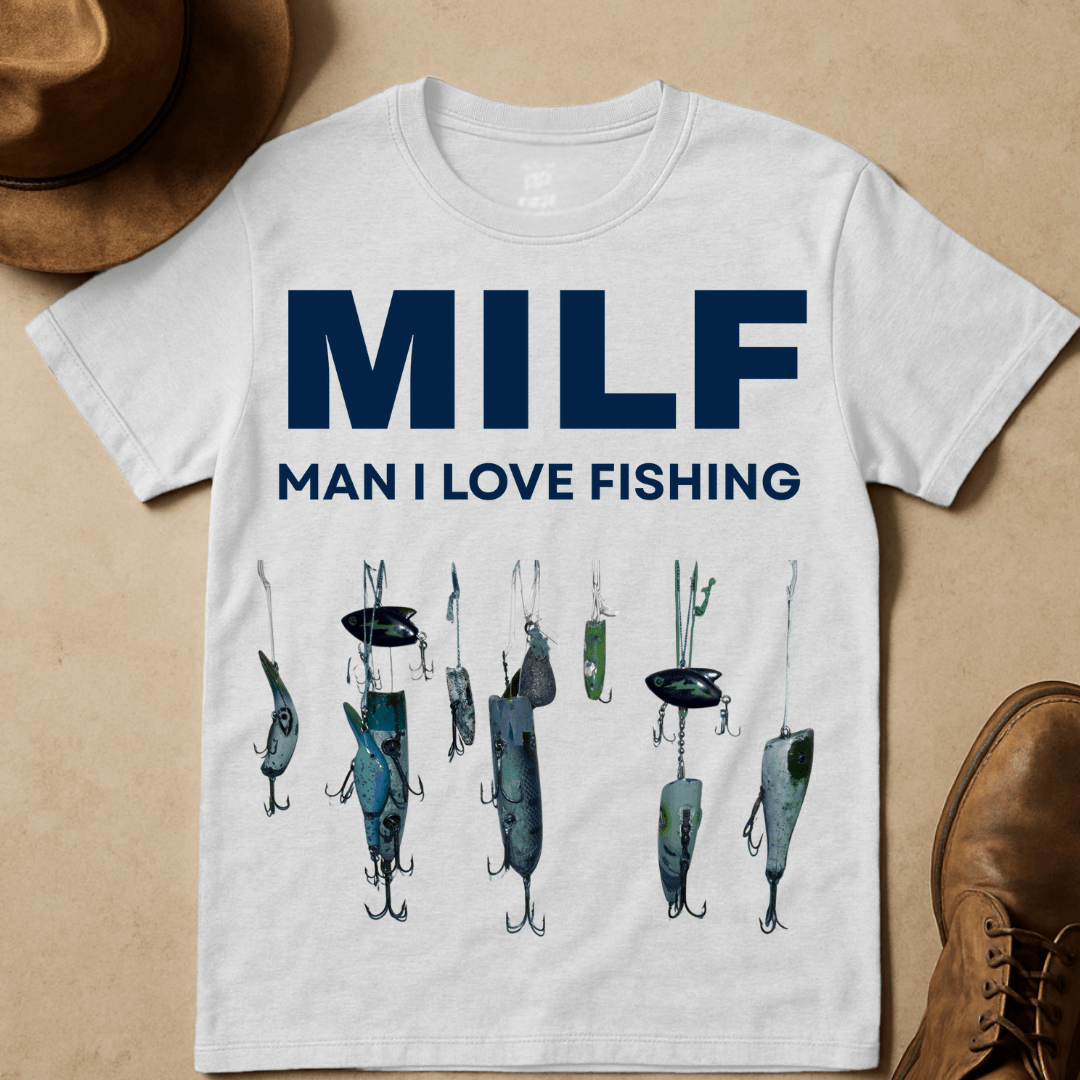 MAN I LOVE FISHING T-SHIRT